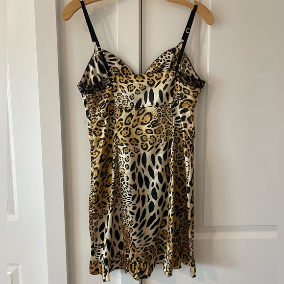 Early 2000’s Millennial Guess Jeans Leopard Dress - size 7 - Picture 6 of 9